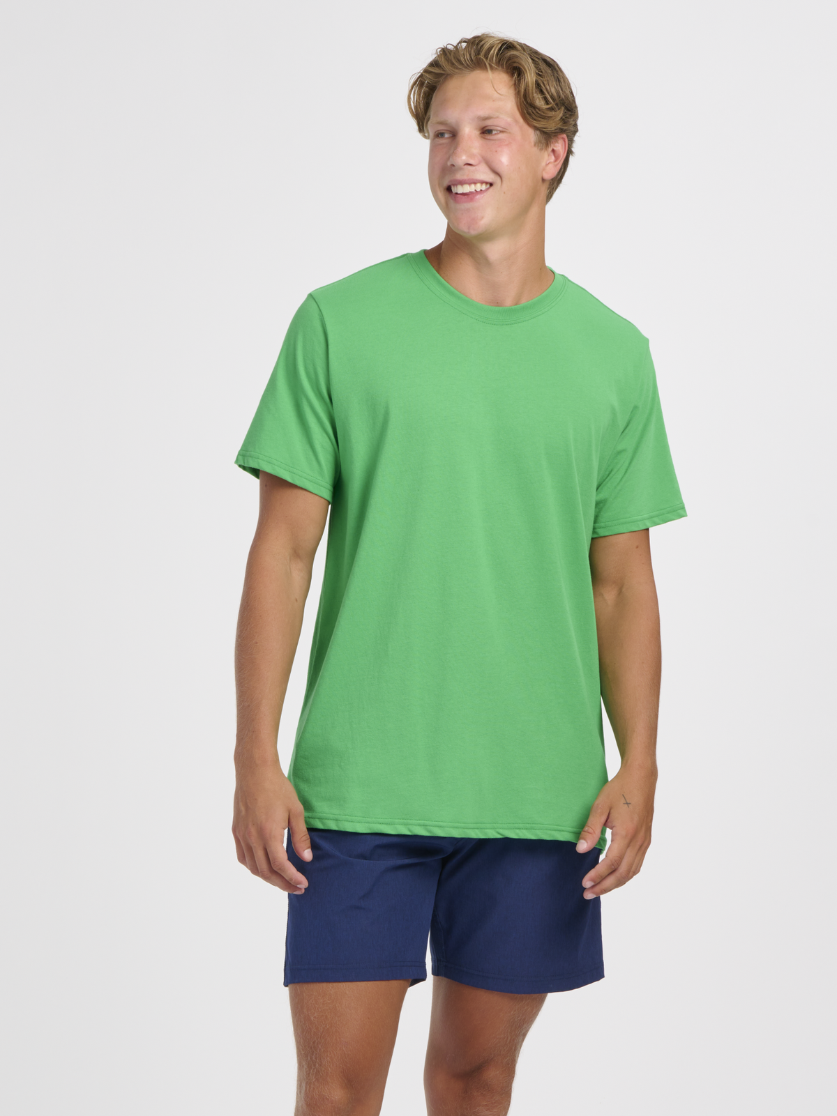 BM2103 Crewneck Tee - Shamrock - Front | Shamrock