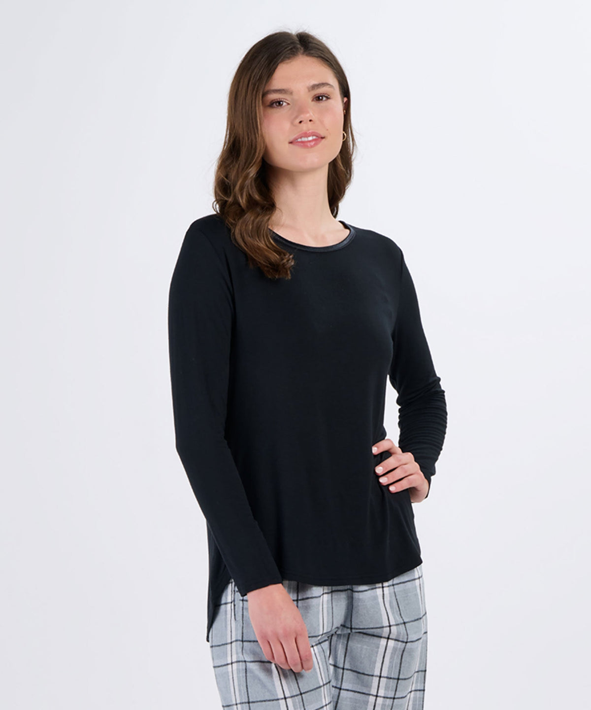 Women's Bamboo Long Sleeve Tee – Soft Bamboo Long Sleeve T-Shirt in Black
