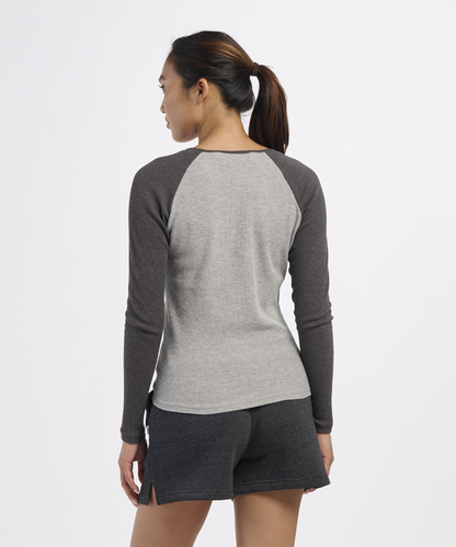 BW3104 Women's Waffle Knit Henley - Oxford Heather/Charcoal - Back | Oxford Heather/Charcoal