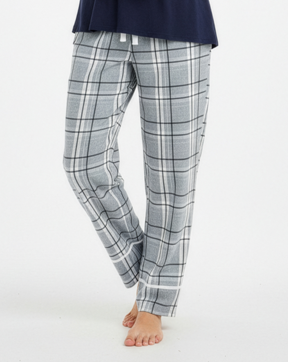 Women's Cuff Flannel Pant in Oxford Carnegie Plaid – model front