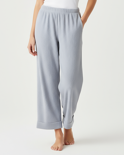 Women's Seersucker Pant in Oxford/White Stripe – model front